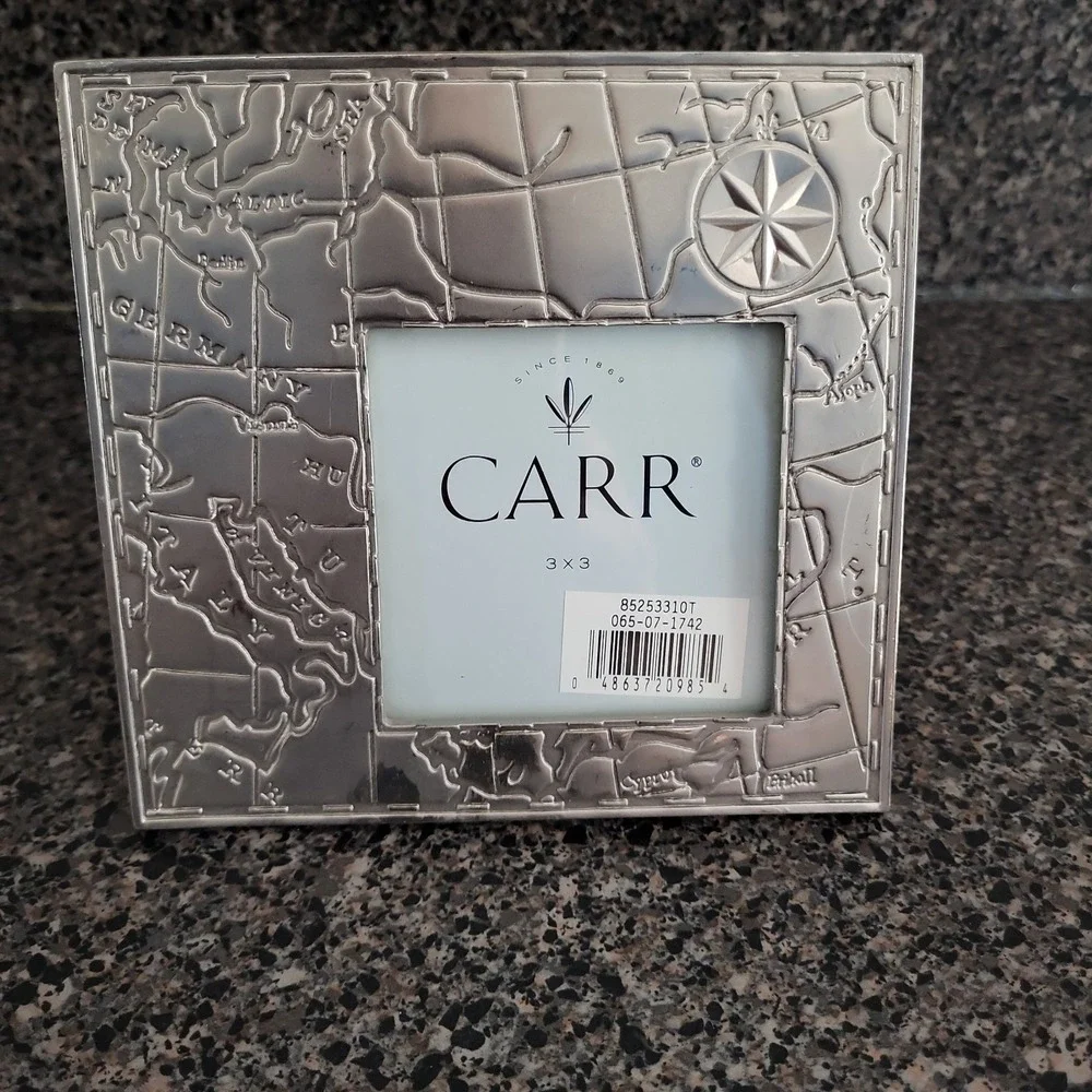 Vintage 1998 Carr Silver Tone World Map Compass 3x3 Photo Picture Frame Travel